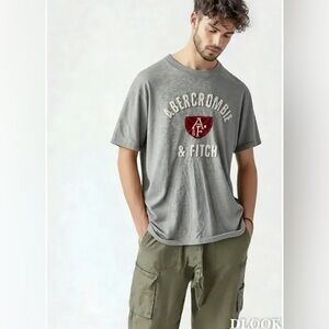 Abercrombie & Fitch Gray Heritage Appliqué Logo Tee XXL Muscle Fit